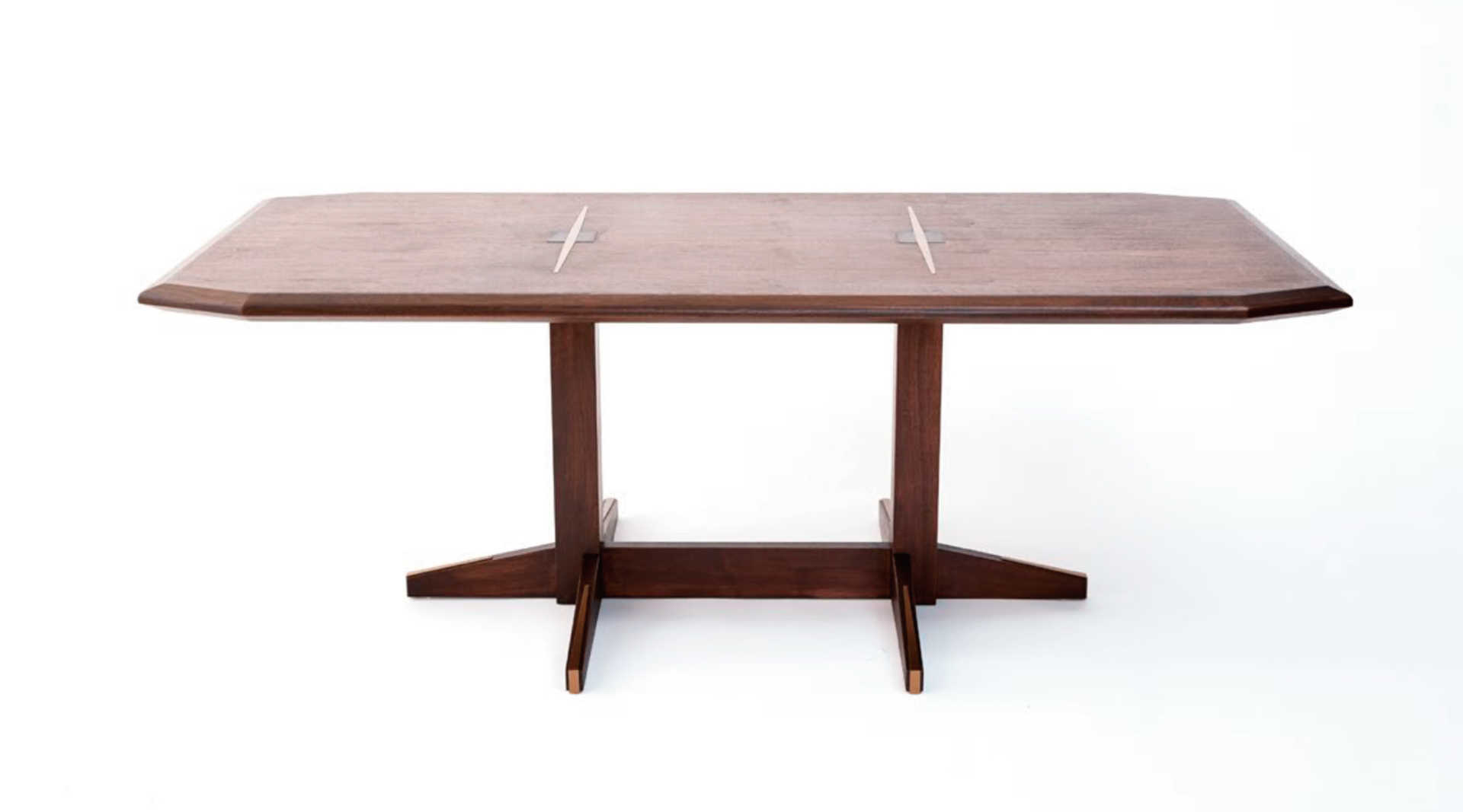 Appo Dining Table